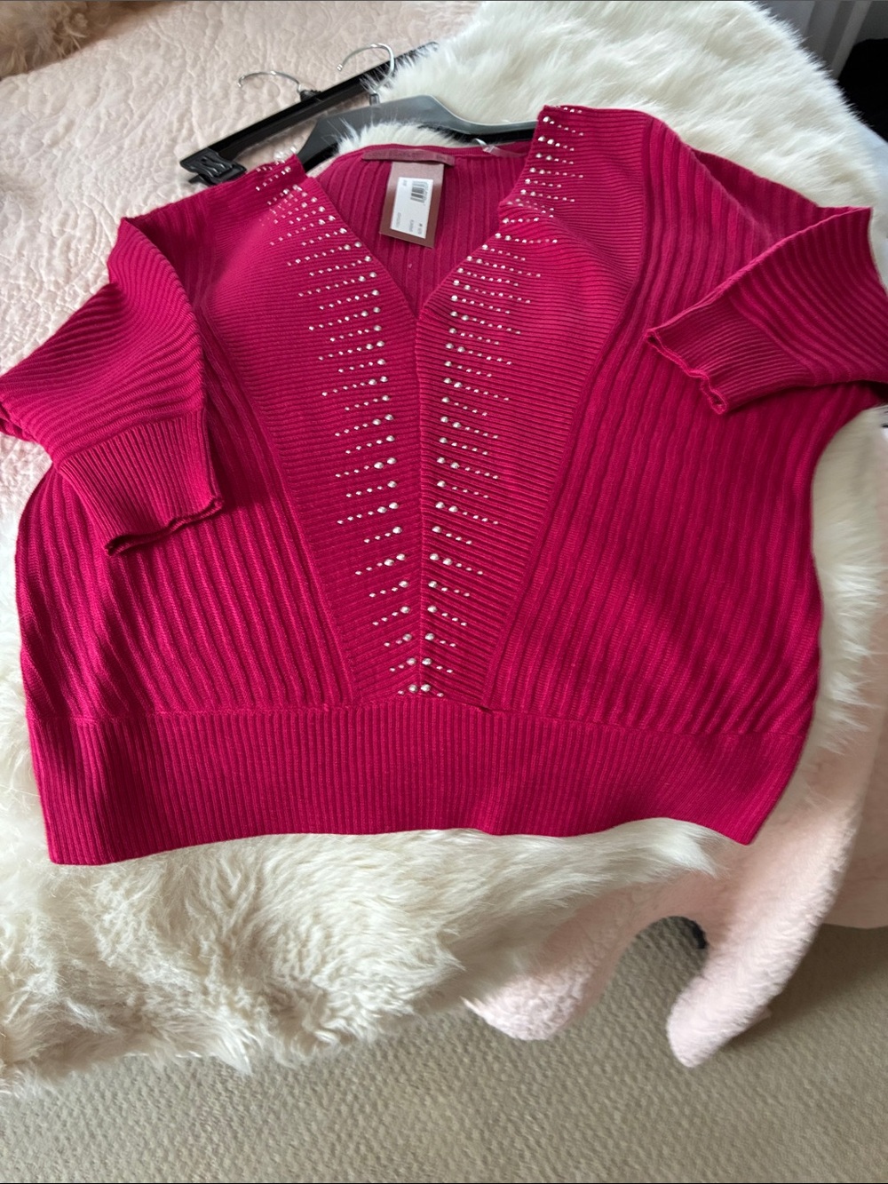 Scarlett Women's V-Neck Studded Sweater - Fuchsia Pink